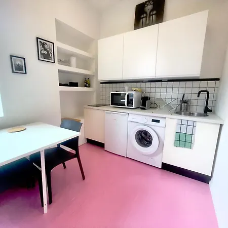 Ruby- Quai St Laurent- Bastille Apartment *