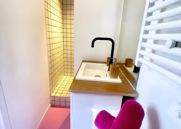 Ruby- Quai St Laurent- Bastille Appartement